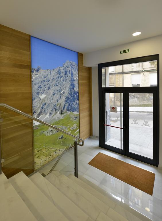 Hotel Picos De Europa Santander Bagian luar foto