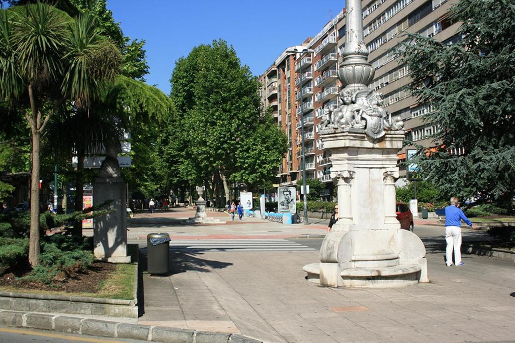 Hotel Picos De Europa Santander Bagian luar foto